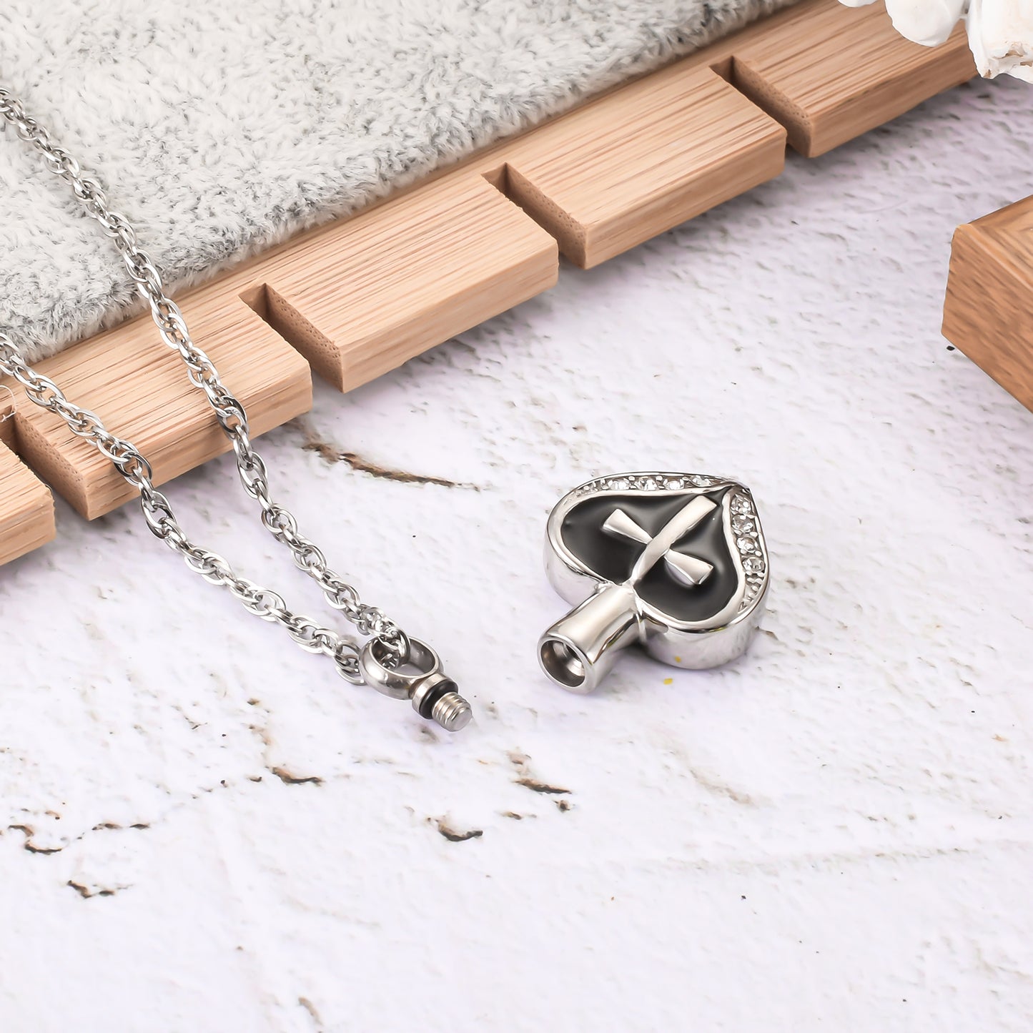 Heart and Cross Urns Necklace with Zircon