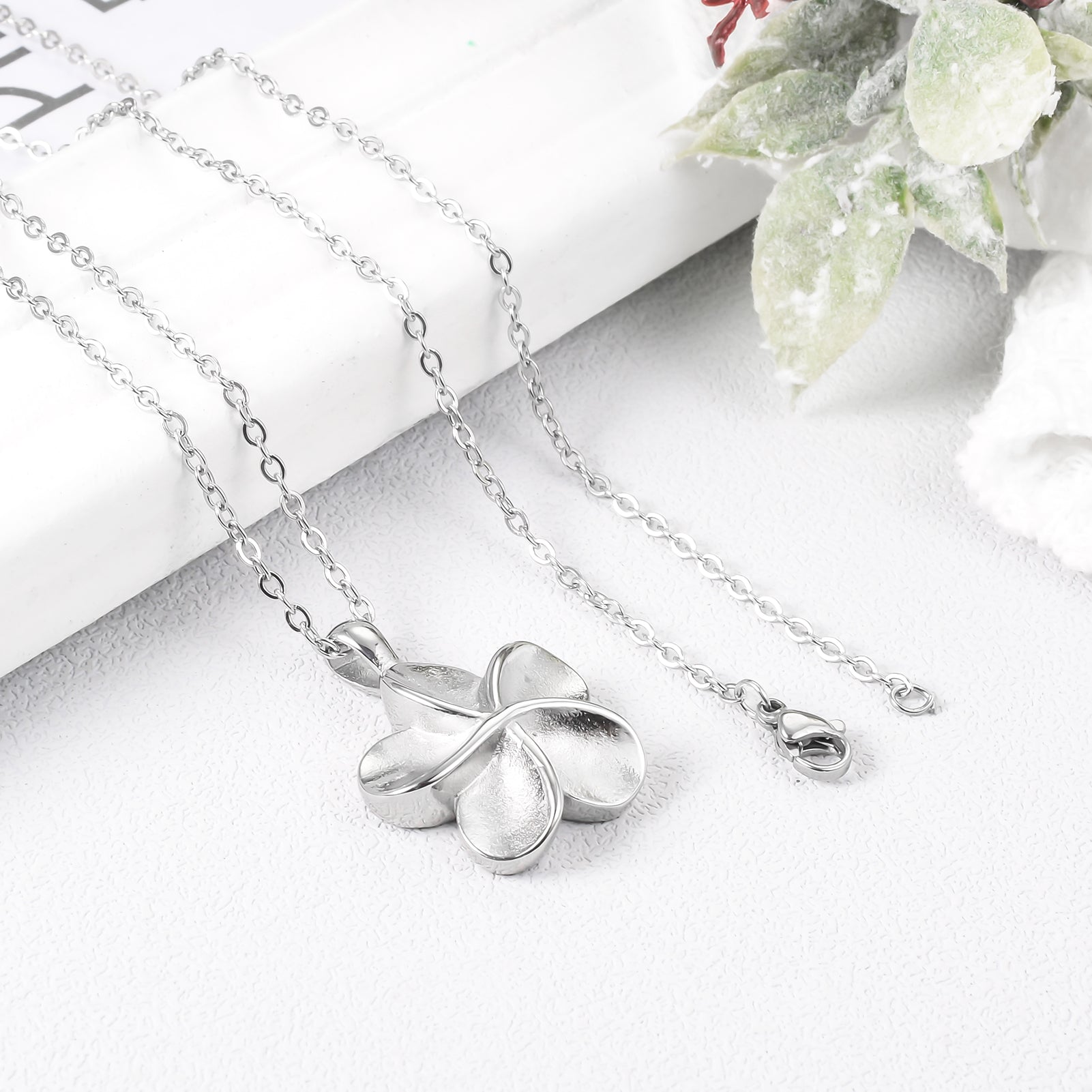 Flower Cremation Necklace Jewelry for Ashes