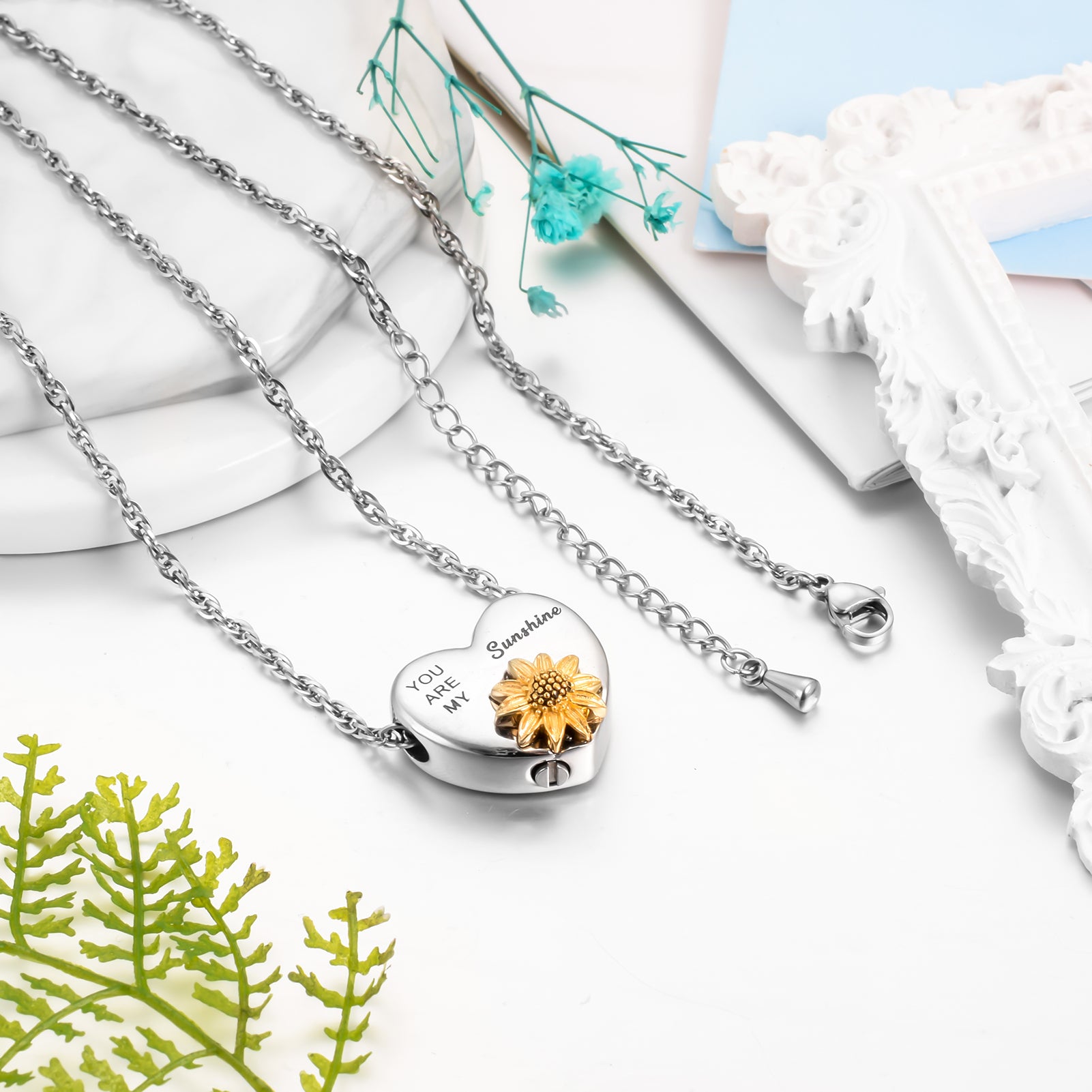 Heart Cremation Pendant Jewelry with Sunflower