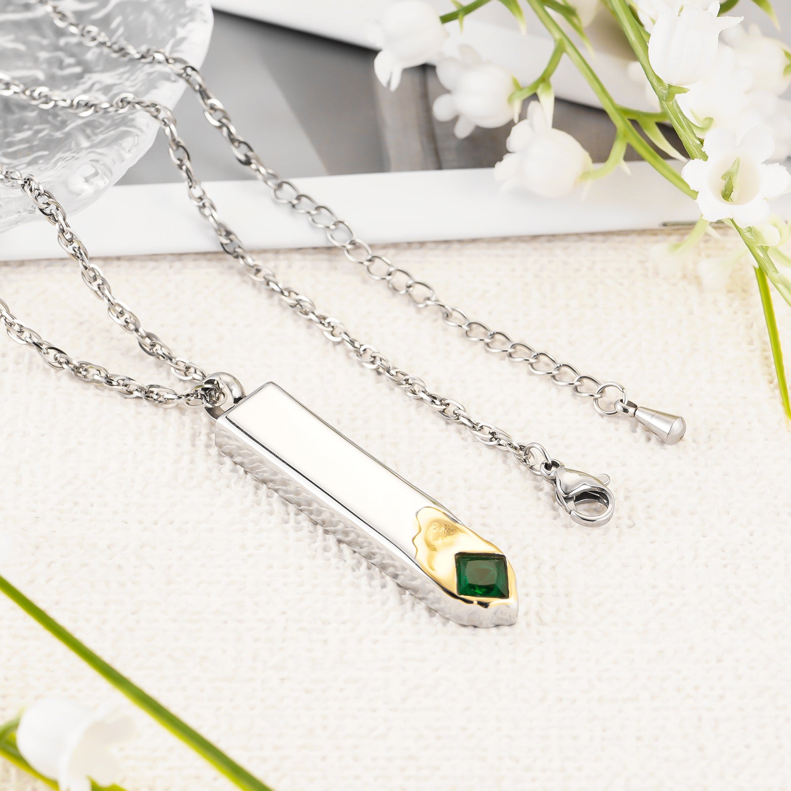 Customized Cube Ashes Necklace, Bar Urn Necklace for Ashes