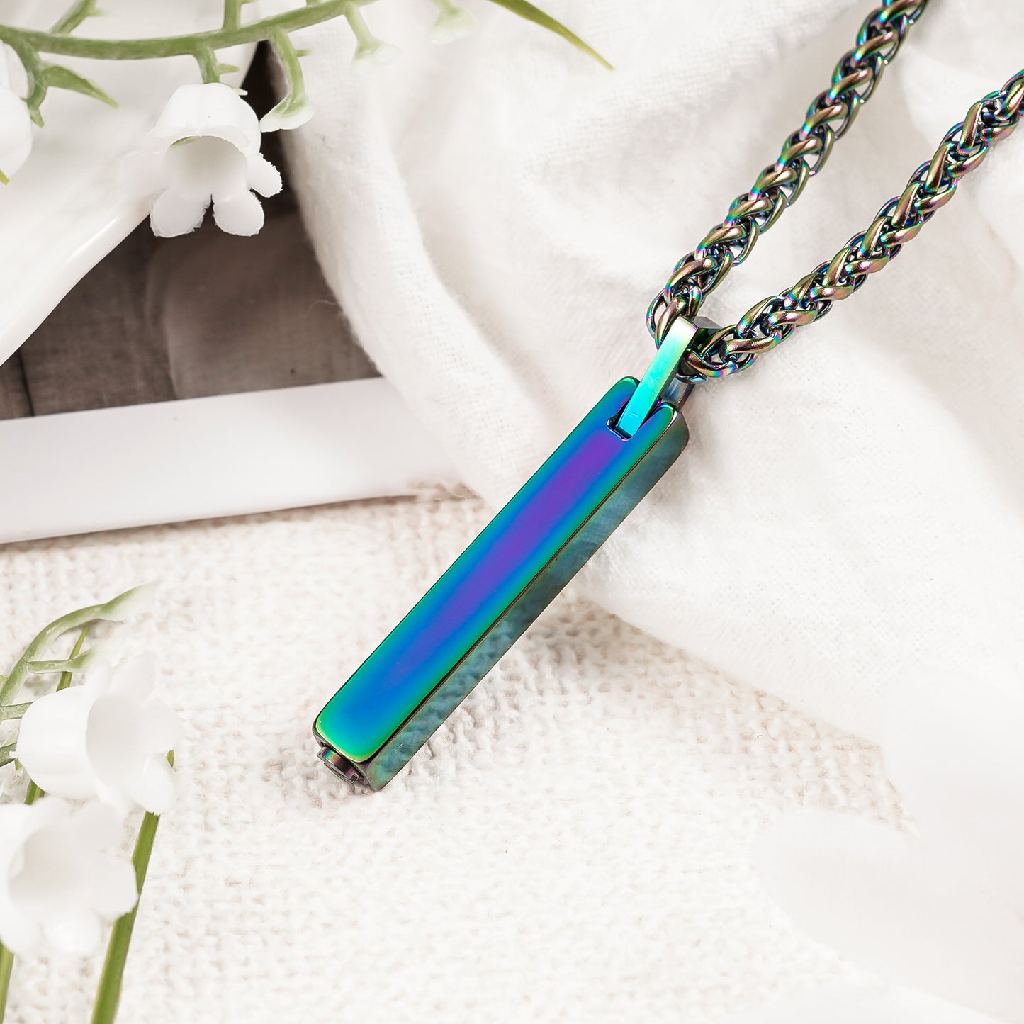 Cremation Urn Necklace, Keepksake Memorial Jewelry, Ash Holder Necklace