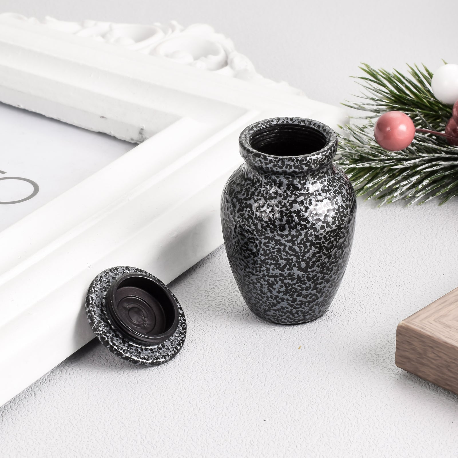 Special Mini Urns for Ashes