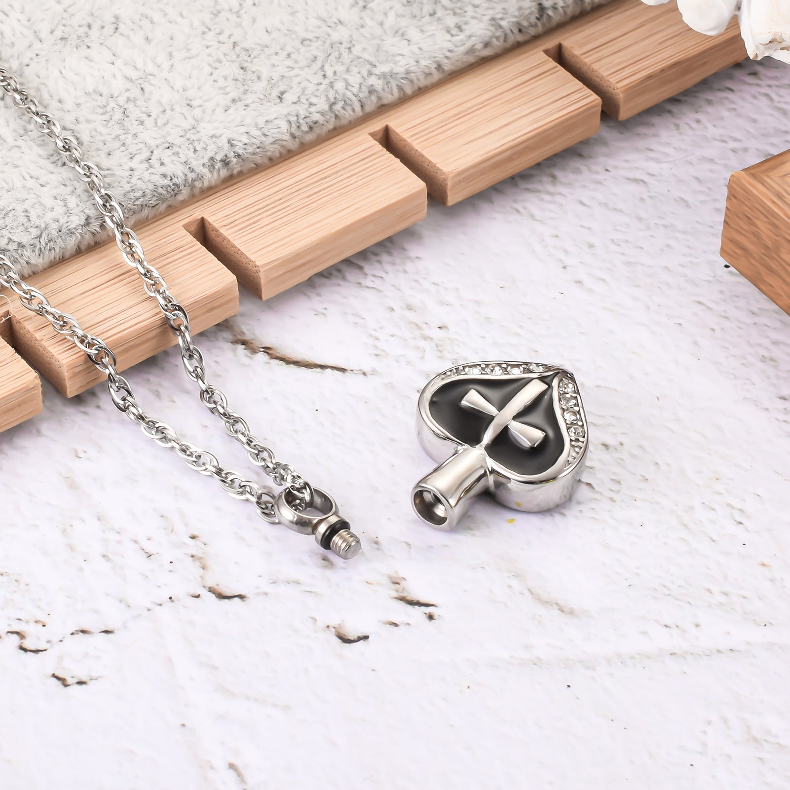 Heart and Cross Urns Necklace with Zircon