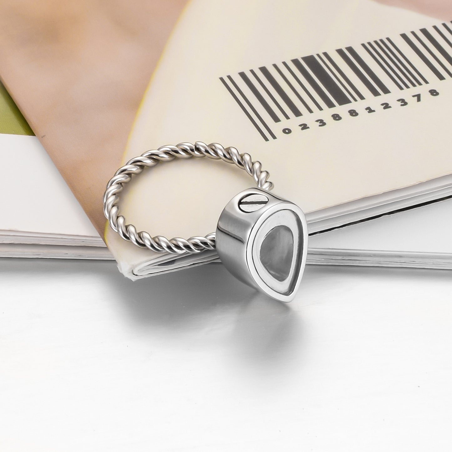 Transparent Teardrop Cremation Ring