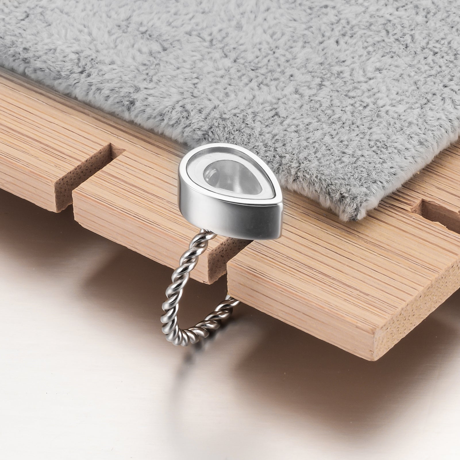 Transparent Teardrop Cremation Ring