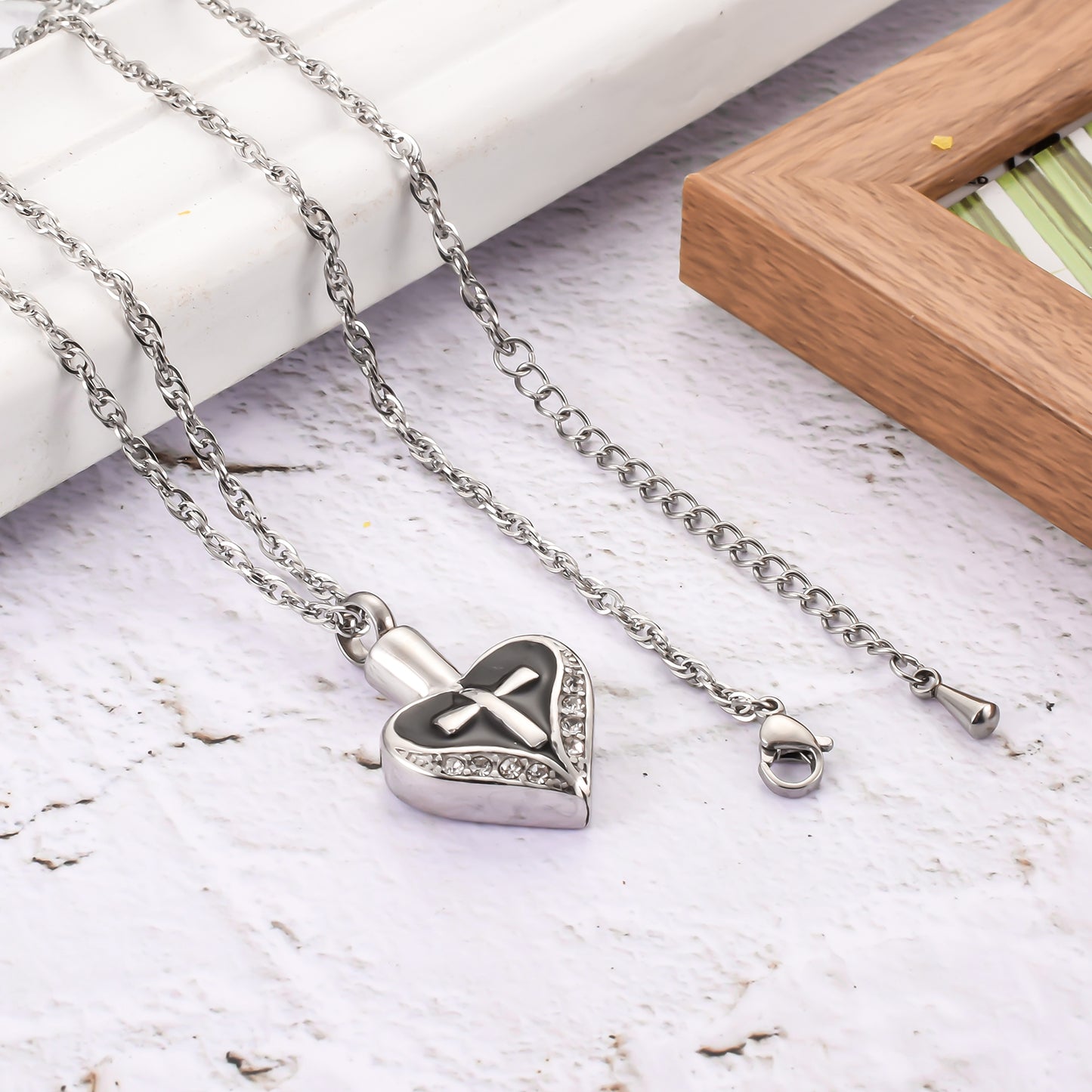 Heart and Cross Urns Necklace with Zircon